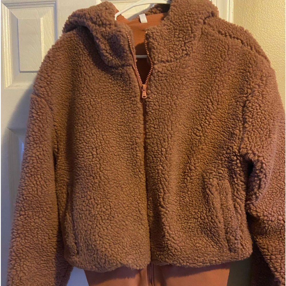 Fabletics women’s size large zip up fleece coat